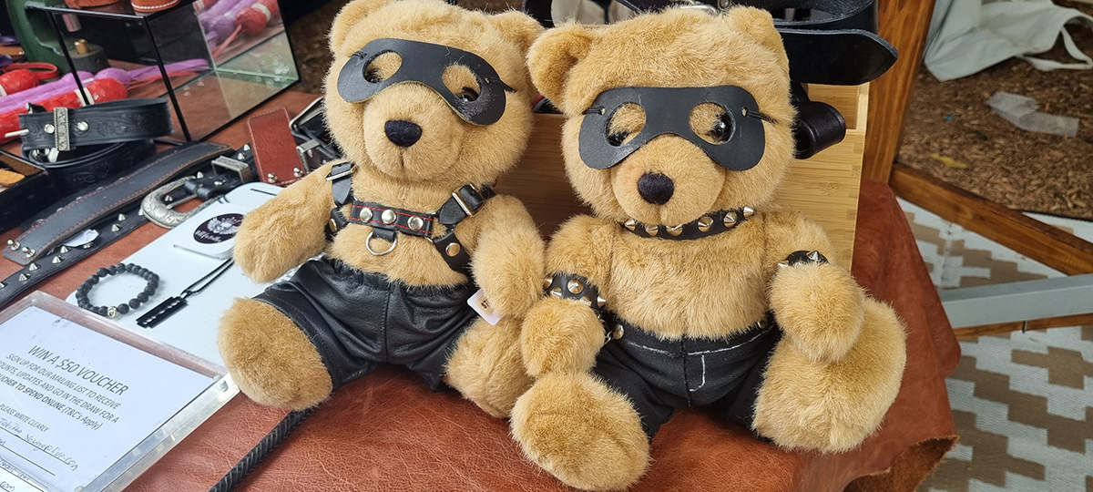 Click for bondage bears on Hell for Leather's website